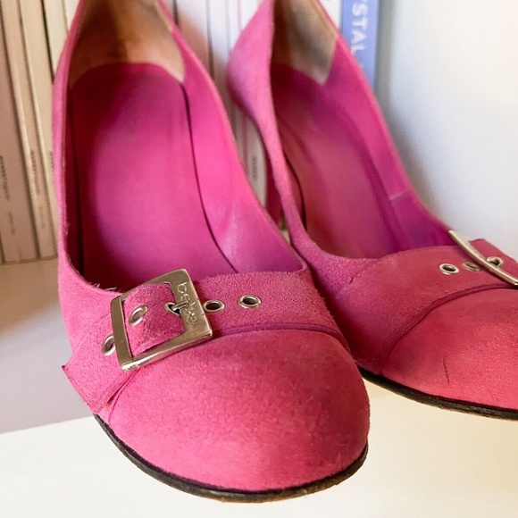 Barbie HOT PINK suede BeBe pumps heels shoes silver buckle round toe Y2K US W 9 - Picture 4 of 13